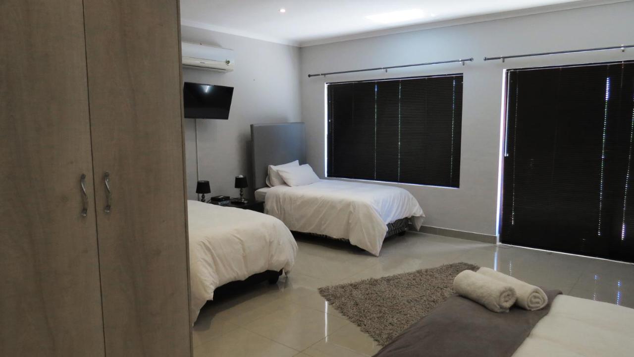 21 On Klein Karoo Διαμέρισμα Oudtshoorn Εξωτερικό φωτογραφία